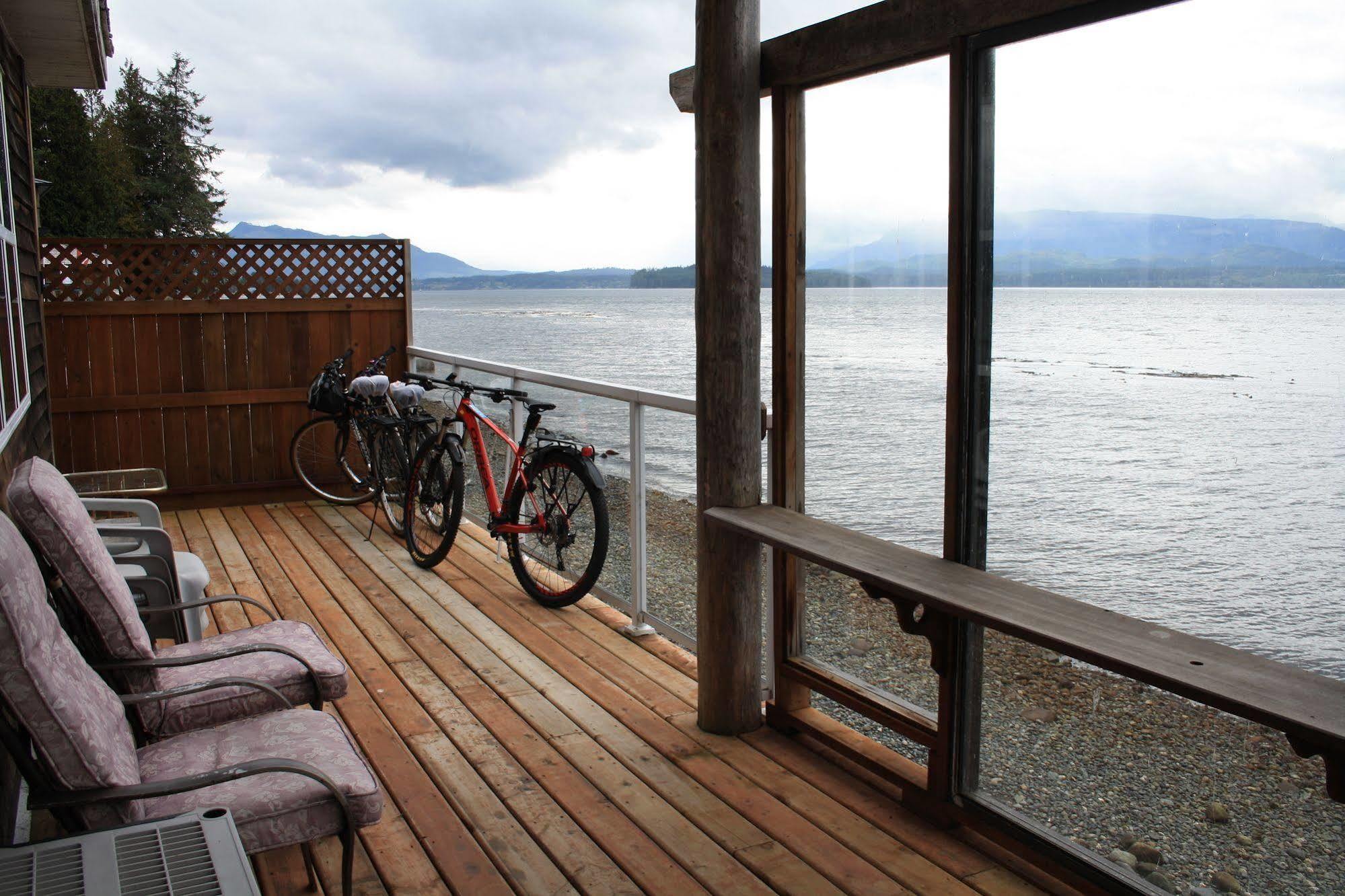 Orca Lodge Sointula Экстерьер фото